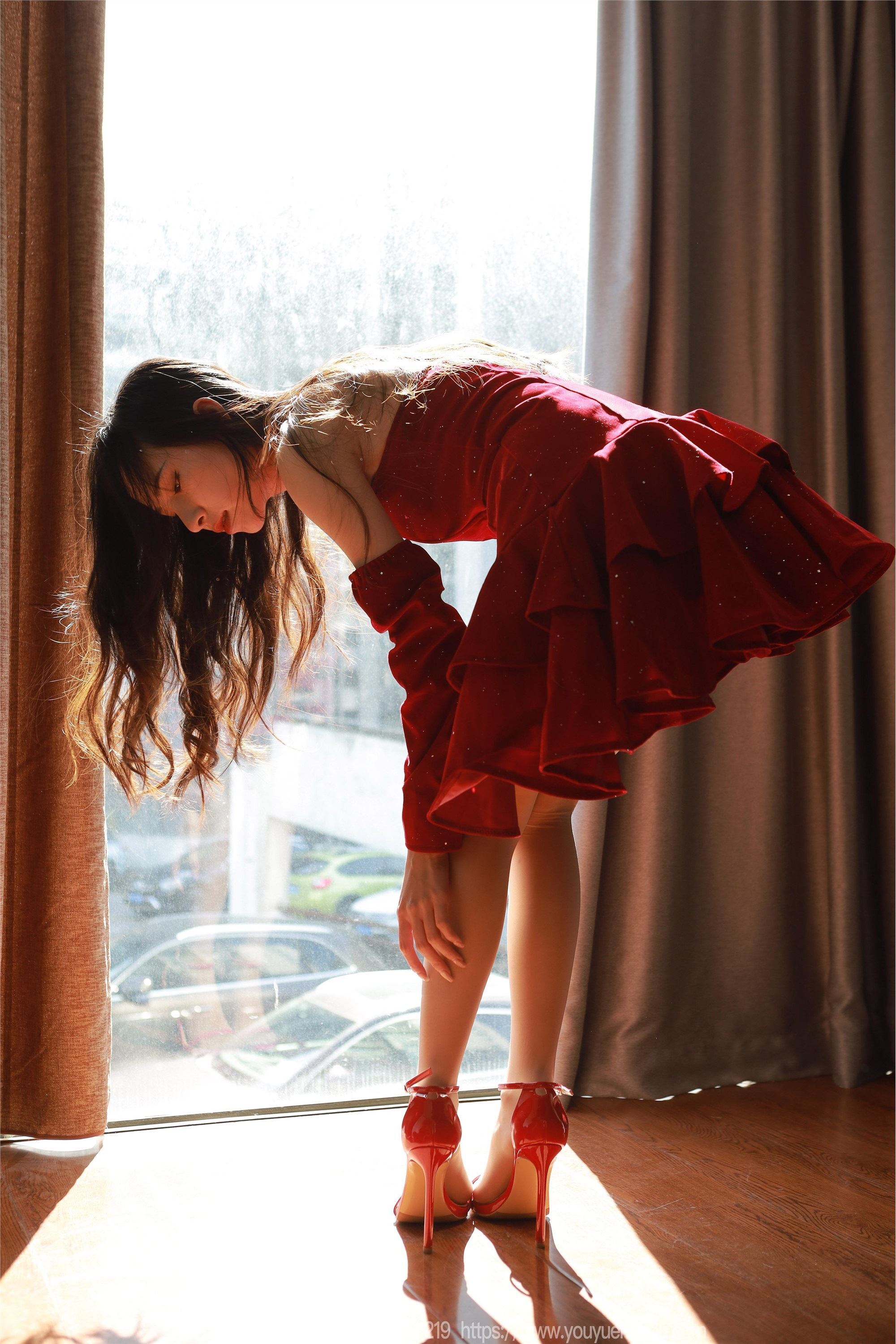 IESS异思趣向  2023.12.27 丝享家 1622 美子《美女阳光浴》